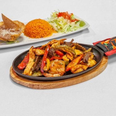 GuidinosMexicanRestaurant_FajitasMix